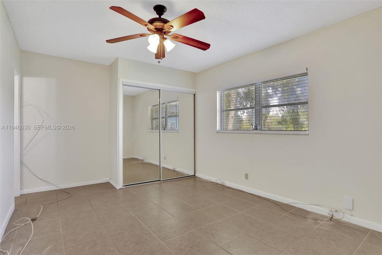 551 NW 80th Ter, Unit 203, Margate, FL 33063 Photo