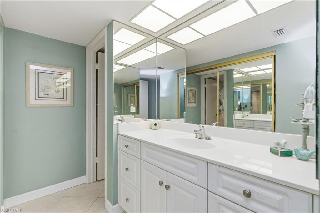 25804 Cockleshell Dr, Unit 117, Bonita Springs, FL 34135 Photo