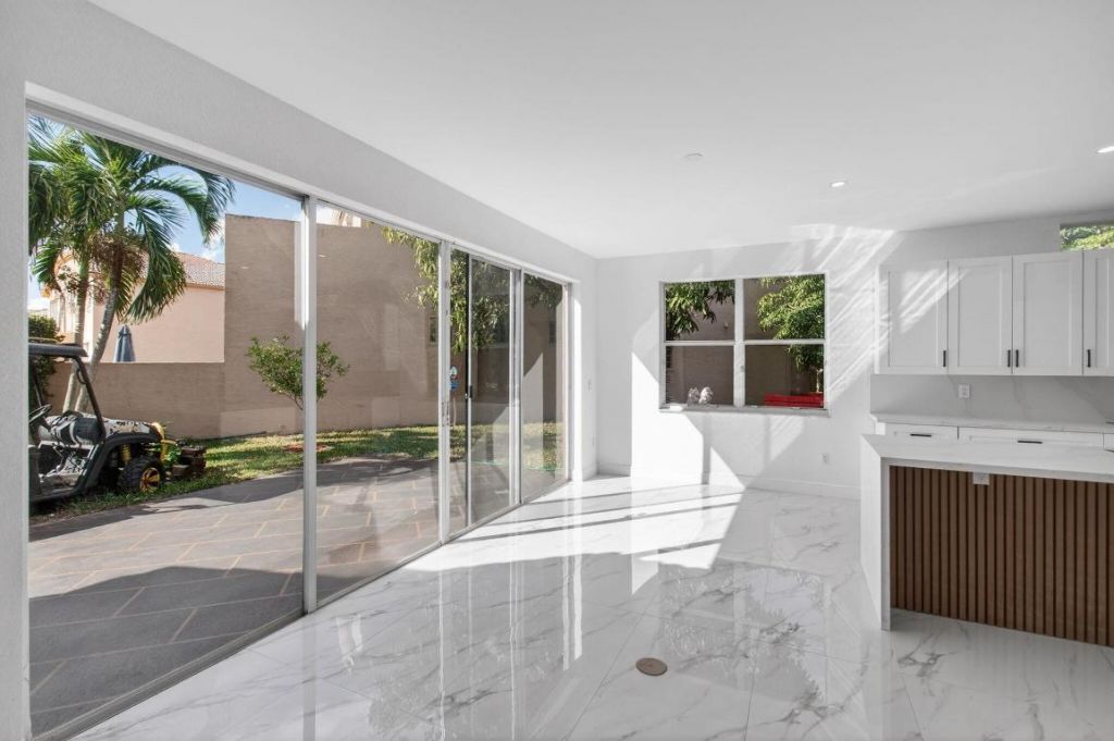 7137 Copperfield Circle, Lake Worth, FL 33467 Photo