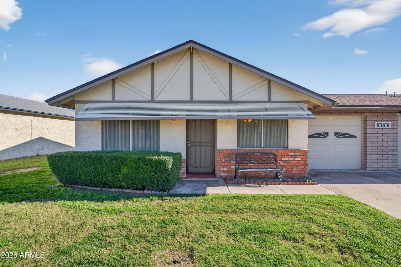 10101 N 97th Drive, Unit A, Peoria, AZ 85345 Main Photo