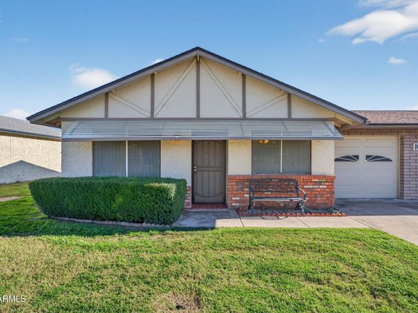 10101 N 97th Drive, Unit A, Peoria, AZ 85345