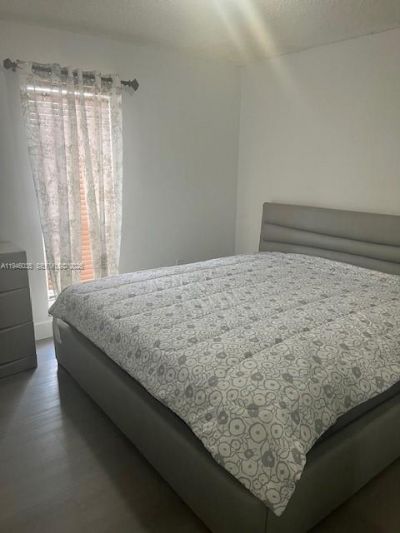 6780 W 2nd Ct, Unit 408, Hialeah, FL 33012 Photo