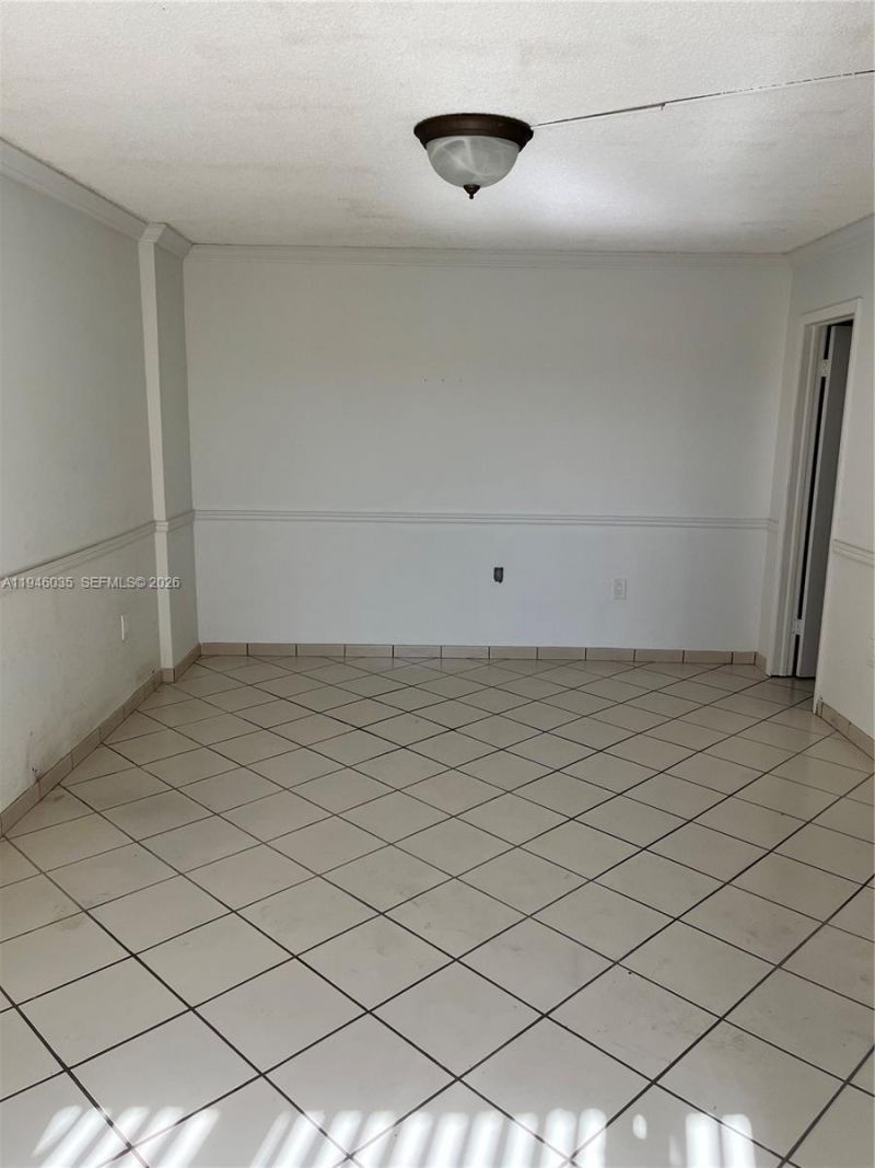 6780 W 2nd Ct , Unit 408, Hialeah, FL 33012 Photo