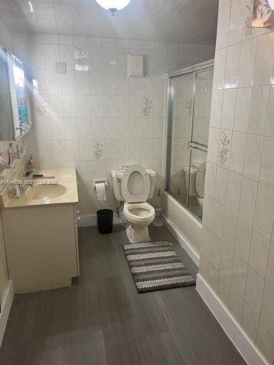 6780 W 2nd Ct, Unit 408, Hialeah, FL 33012 Photo
