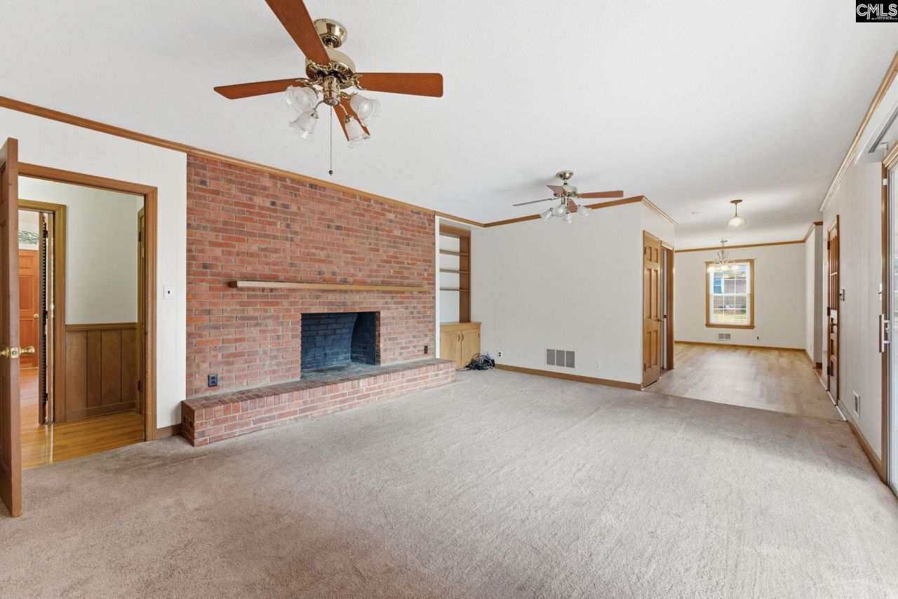 201 Hillcrest Drive Photo 16