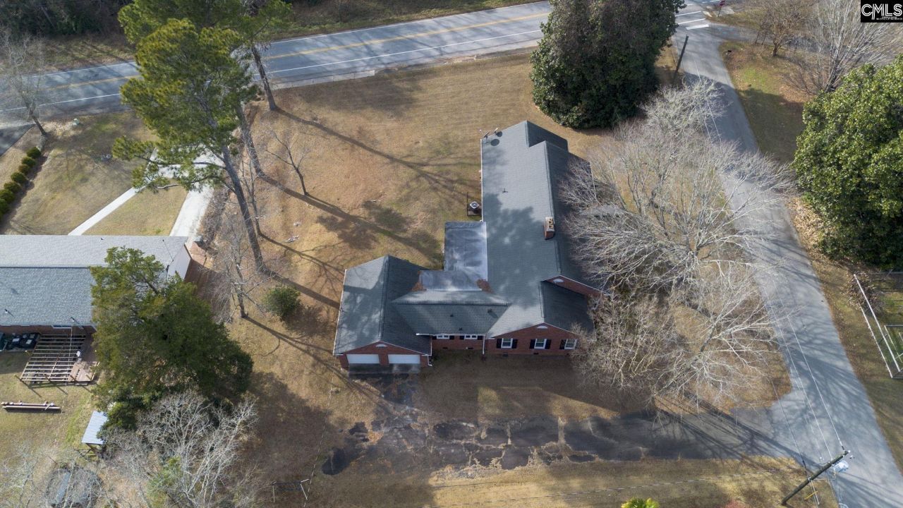 201 Hillcrest Drive Photo 33