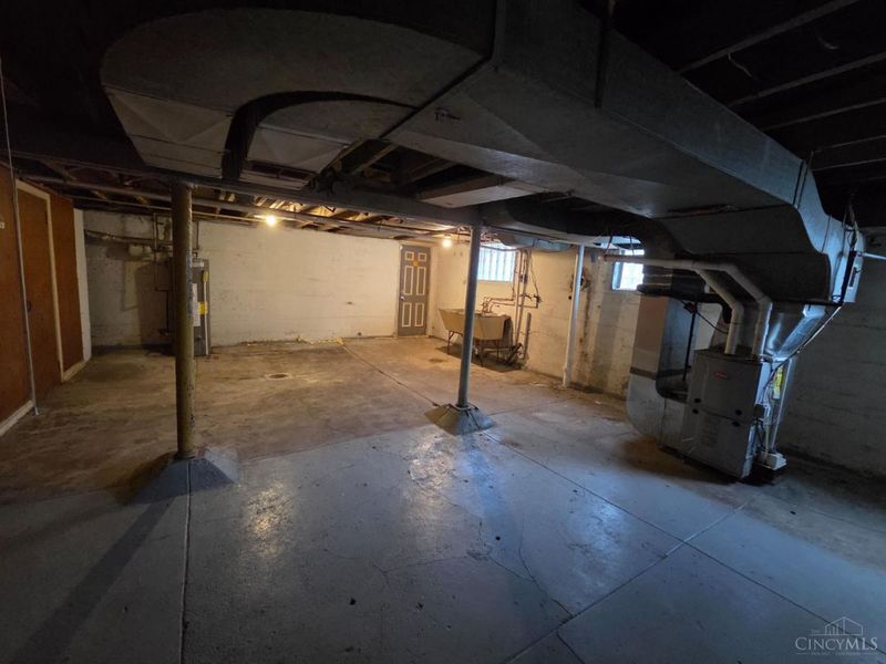 24 Parkwood Place, Cincinnati, OH 45217 Photo 14