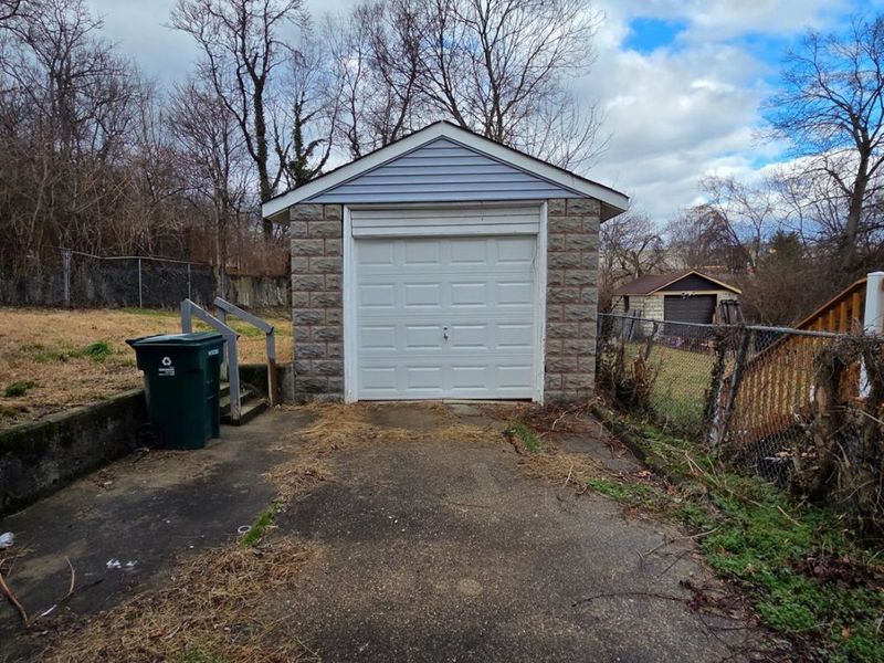 24 Parkwood Place, Cincinnati, OH 45217 Photo 15