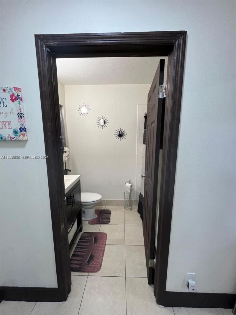 17401 SW 140th Ct, Miami, FL 33177 Photo