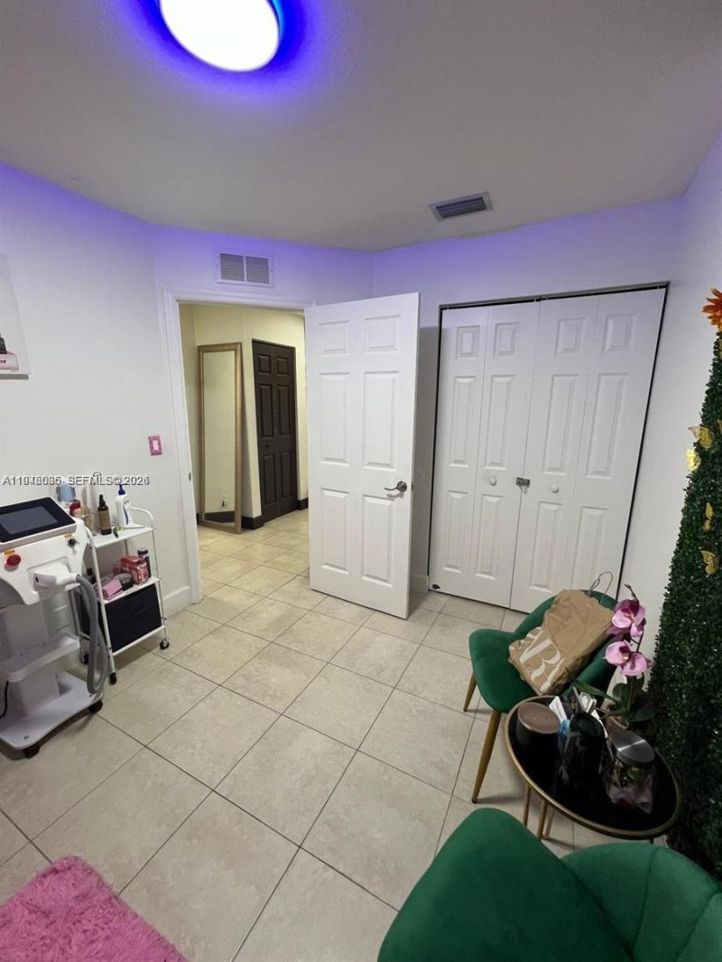 17401 SW 140th Ct, Miami, FL 33177 Photo