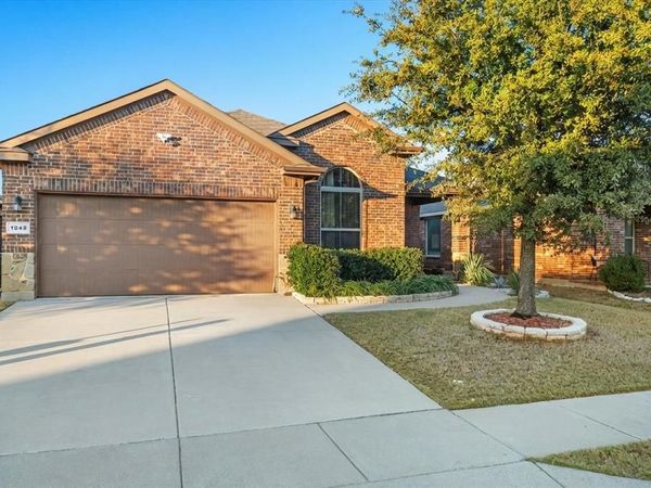 1045 Doe Meadow Drive, Fort Worth, TX 76028