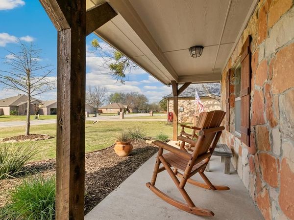1207 Mary Ann Court, Tioga, TX 76271