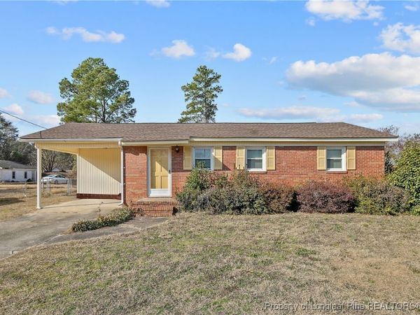 322 Lafayette Street, St Pauls, NC 28384