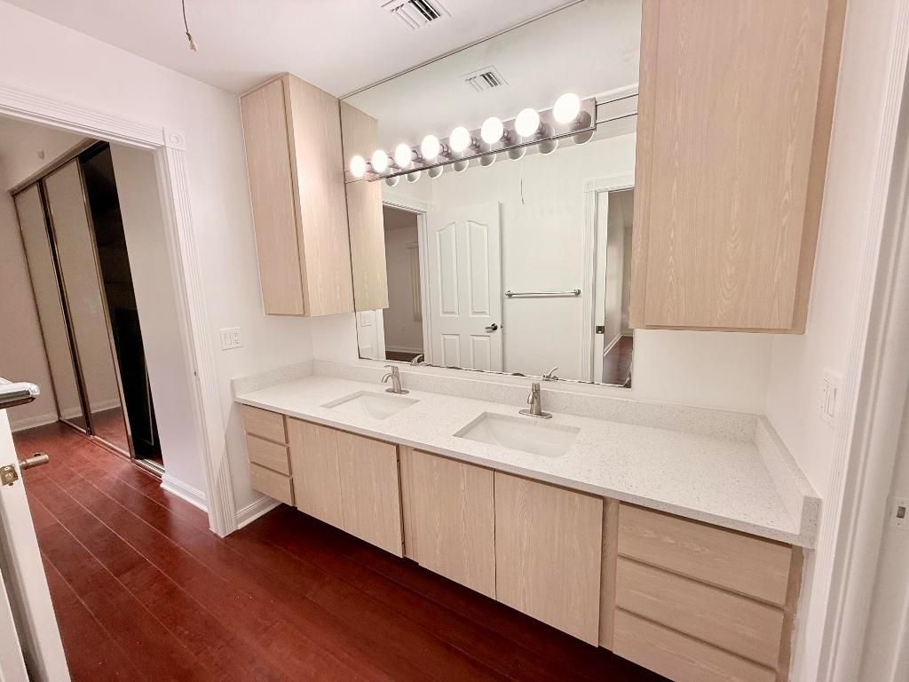 8111 Northboro Court, Unit 11b, Lake Clarke Shores, FL 33406 Photo