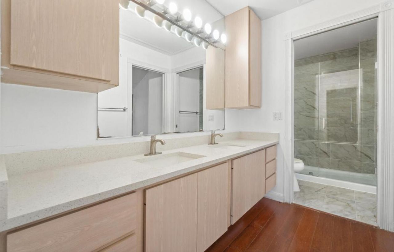 8111 Northboro Court, Unit 11b, Lake Clarke Shores, FL 33406 Photo