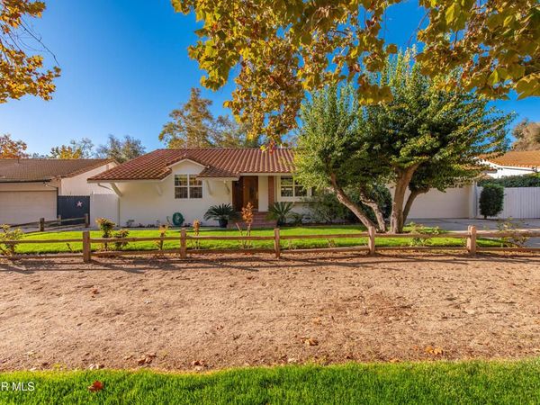 952 Carefree Drive, Simi Valley, CA 93065