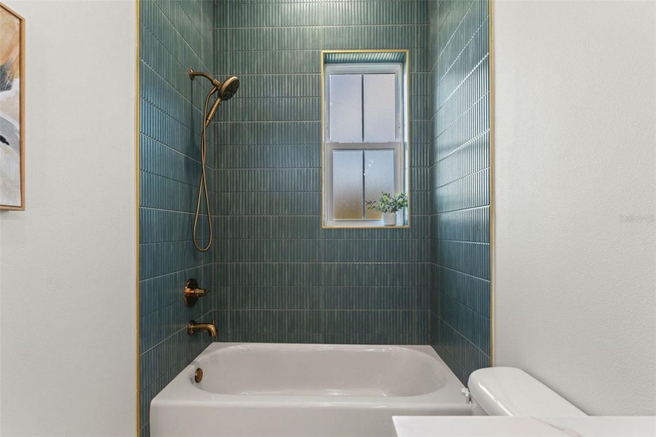 10194 Hodson Place, Seminole, FL 33776 Photo