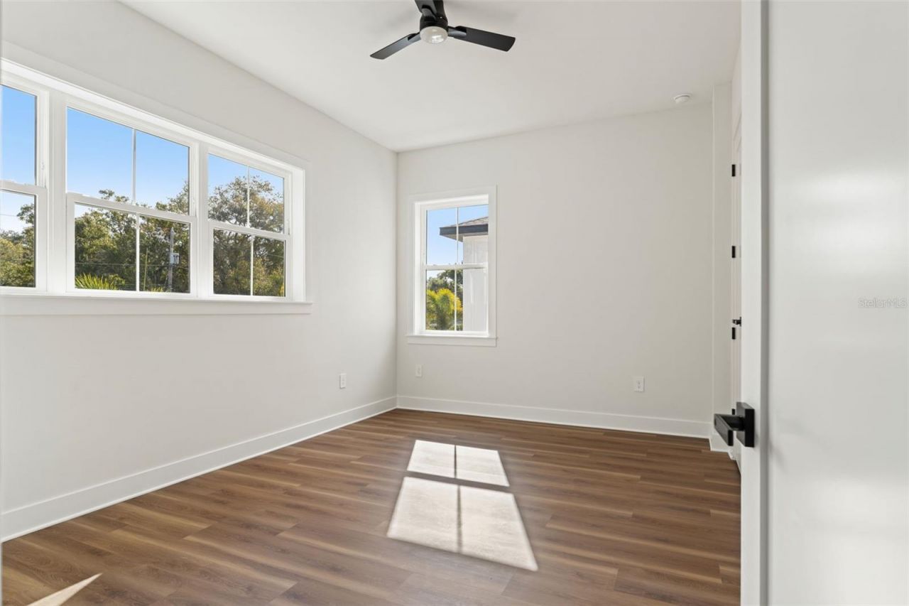 10194 Hodson Place, Seminole, FL 33776 Photo