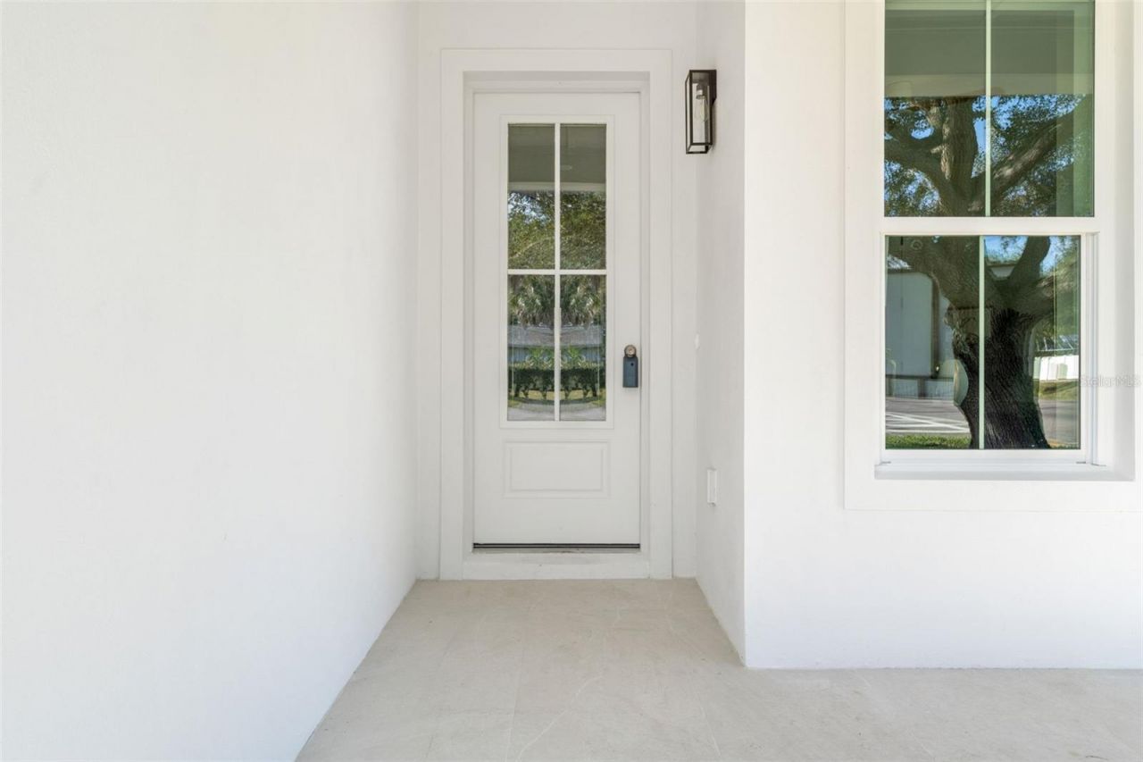 10194 Hodson Place, Seminole, FL 33776 Photo