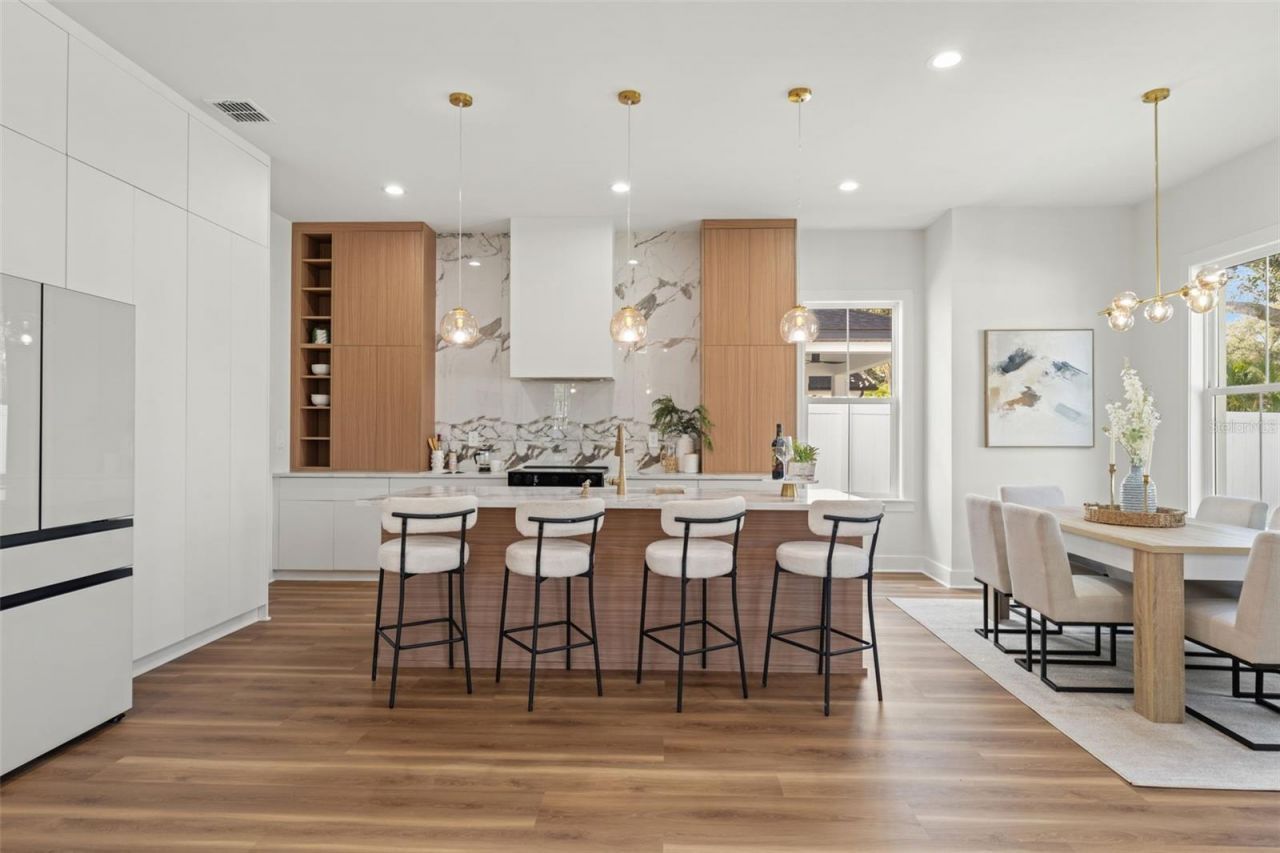 10194 Hodson Place, Seminole, FL 33776 Photo