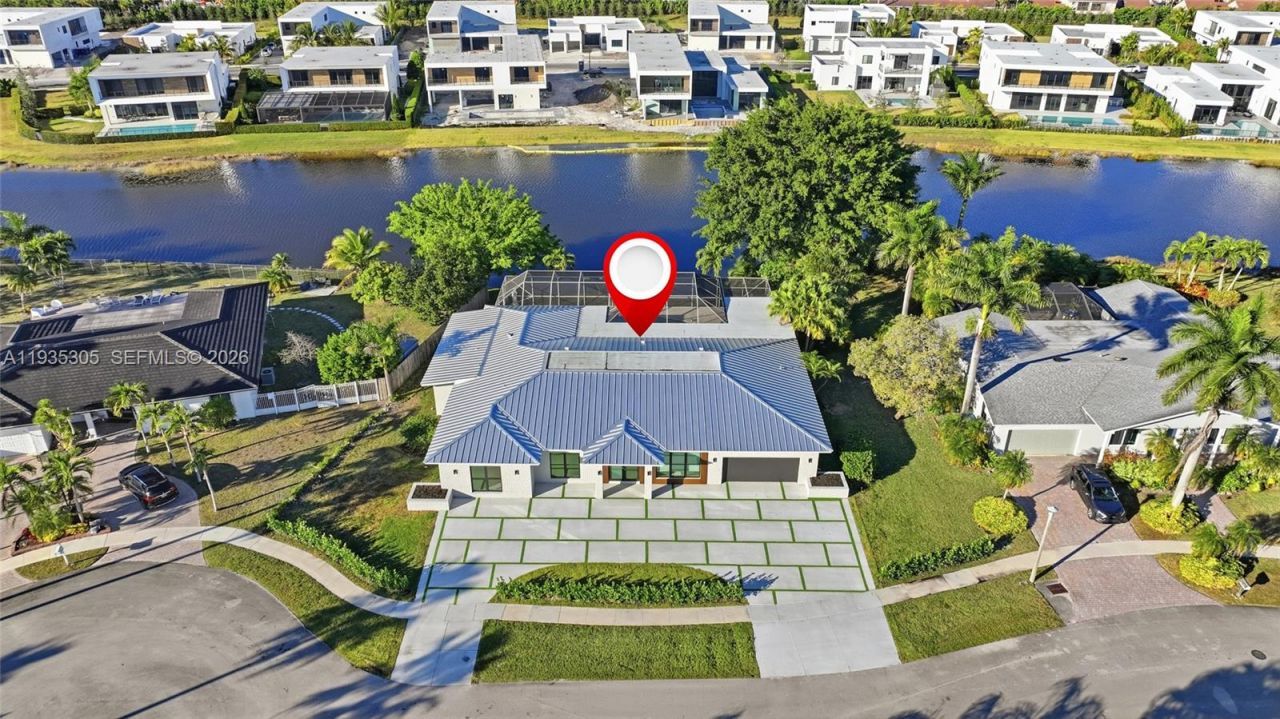 16733 Golfview Dr, Weston, FL 33326 Photo