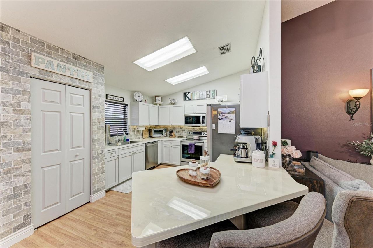 22120 26th Avenue E, Bradenton, FL 34211 Photo