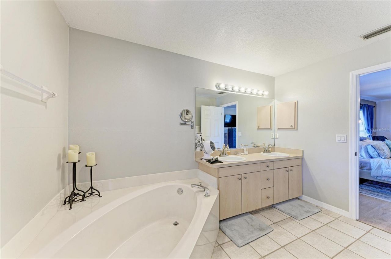 22120 26th Avenue E, Bradenton, FL 34211 Photo