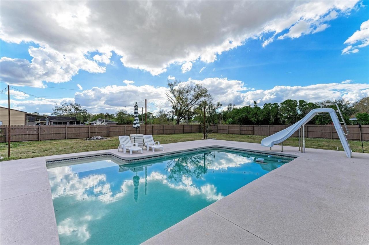 22120 26th Avenue E, Bradenton, FL 34211 Photo