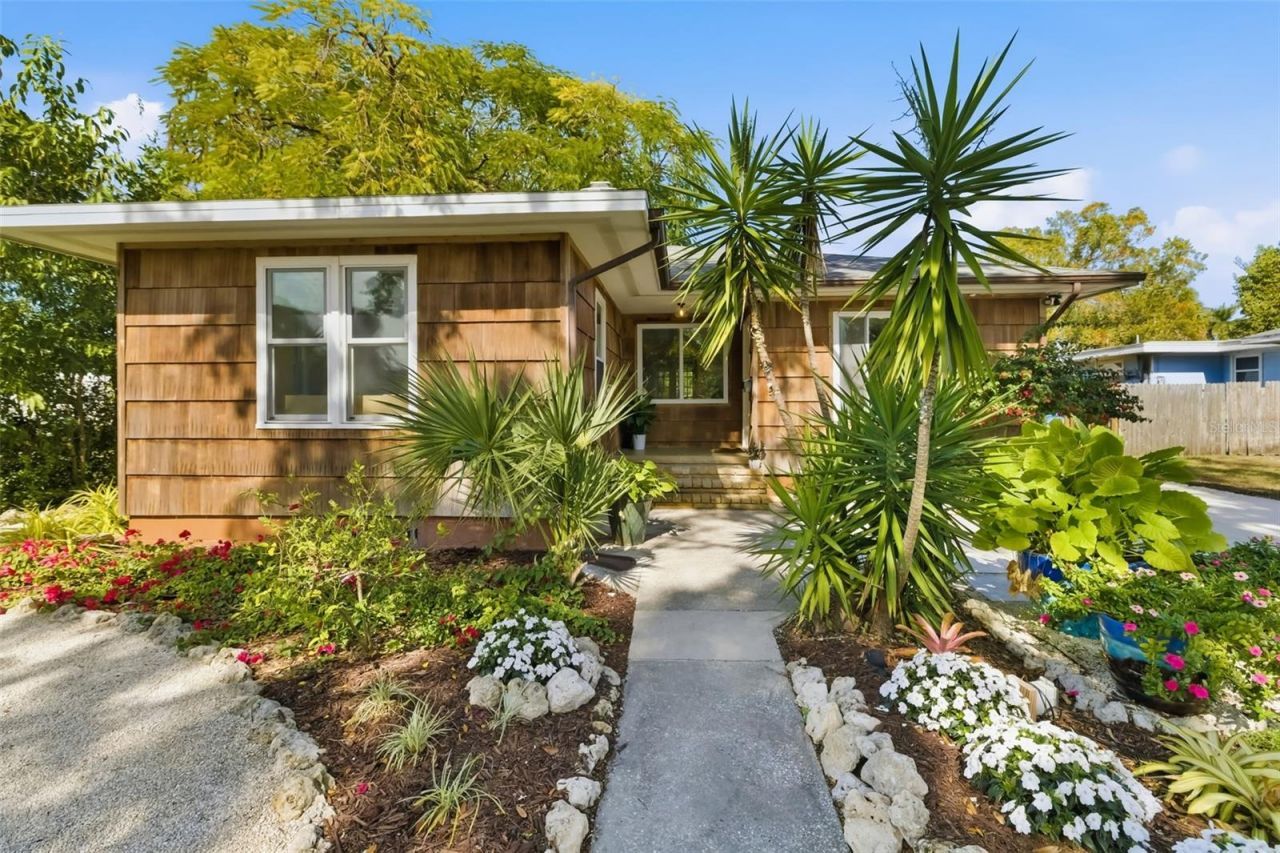 2502 15th Avenue W, Bradenton, FL 34205 Photo