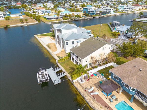 4207 DES PREZ COURT, HERNANDO BEACH, FL 34607