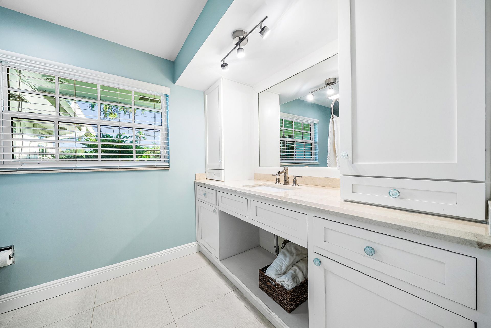 146 Driftwood Circle, Atlantis, FL 33462 Photo