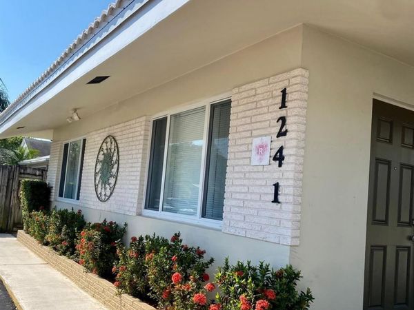 1241 NE 16th Terrace, Unit 5, Fort Lauderdale, FL 33304