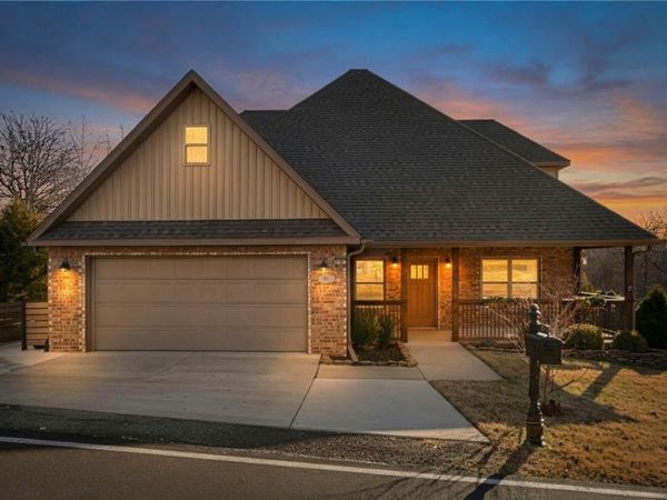 96 Witherby Drive, Bella Vista, AR 72714