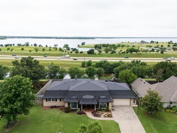 8625 Lakehurst Drive, Oklahoma City, OK 73120