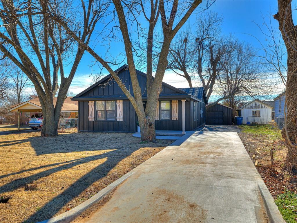 1909 W Louisiana Avenue, Chickasha, OK 73018 Main Photo