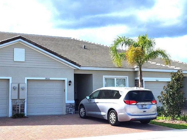 3406 Morrow Place , Mims, FL 32754