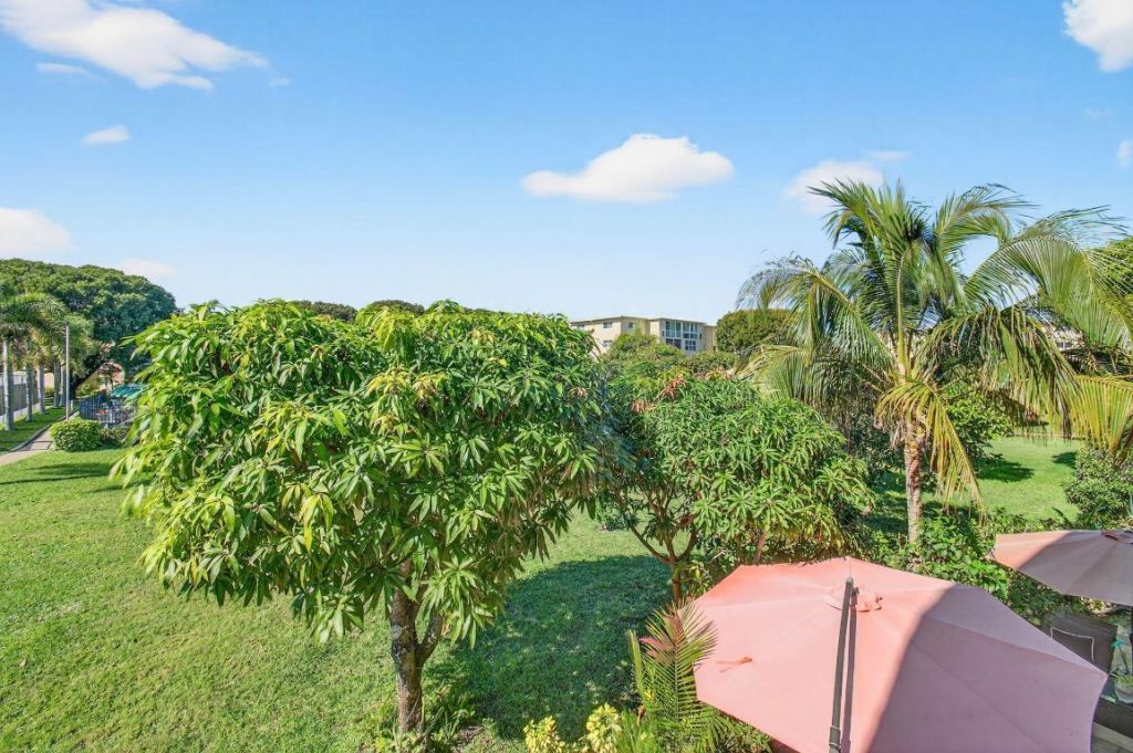 2515 NE 2nd Court, Unit 201, Boynton Beach, FL 33435 Photo