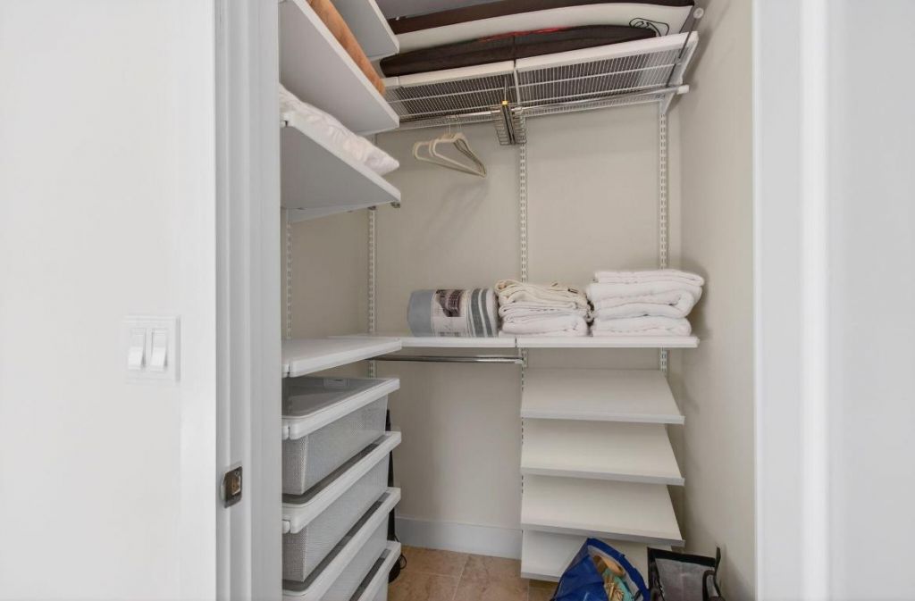 2515 NE 2nd Court, Unit 201, Boynton Beach, FL 33435 Photo