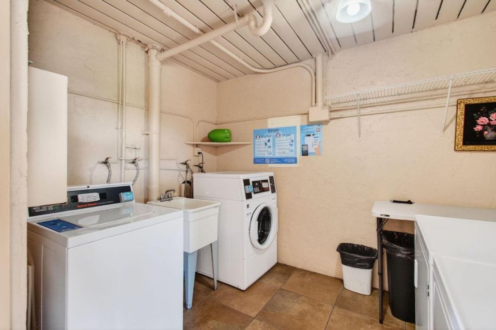 2515 NE 2nd Court, Unit 201, Boynton Beach, FL 33435 Photo