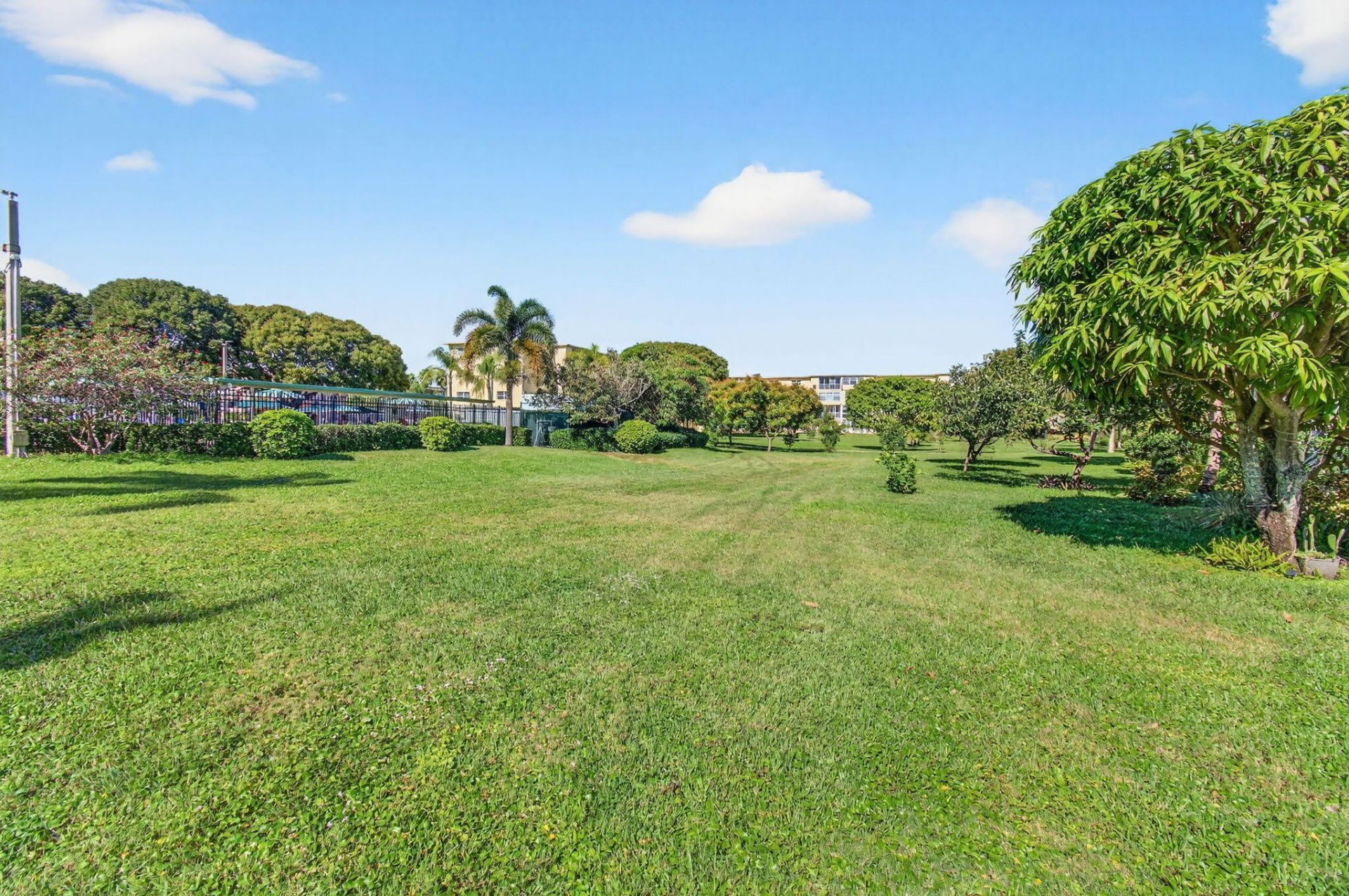 2515 NE 2nd Court, Unit 201, Boynton Beach, FL 33435 Photo