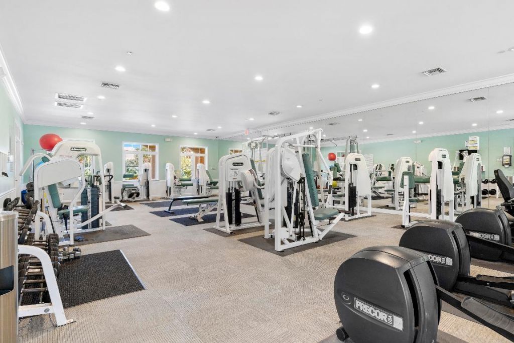 22 Harbour Isle Drive W, Unit Ph02, Hutchinson Island, FL 34949 Photo