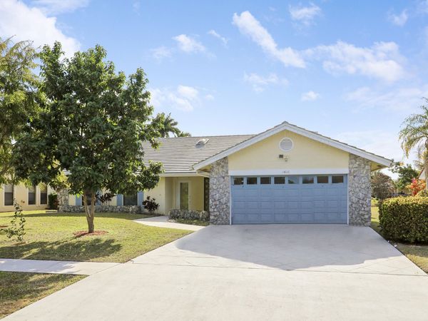 14616 Autumn Avenue, Wellington, FL 33414