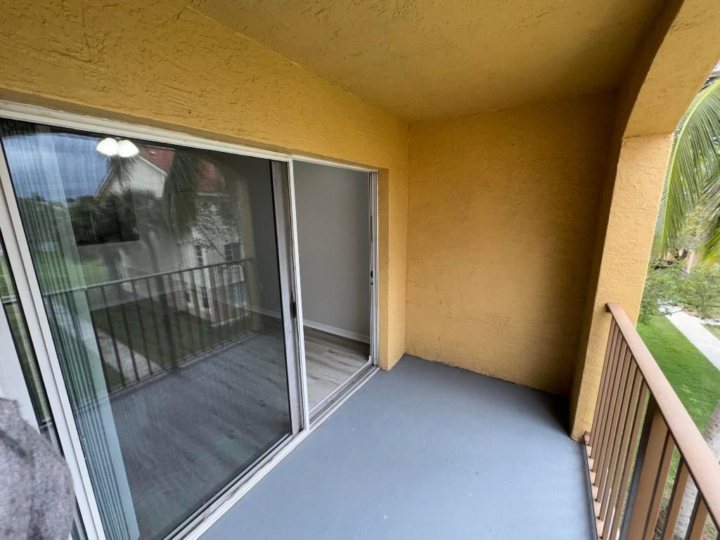 4115 San Marino Boulevard, Unit 306, West Palm Beach, FL 33409 Photo
