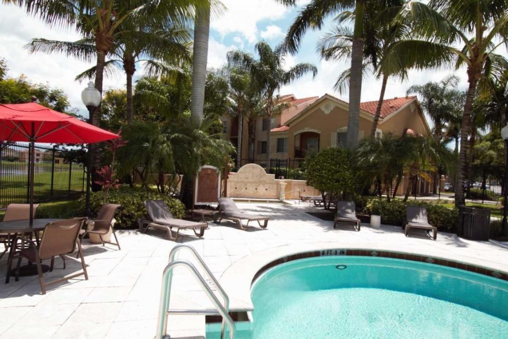 4115 San Marino Boulevard, Unit 306, West Palm Beach, FL 33409 Photo