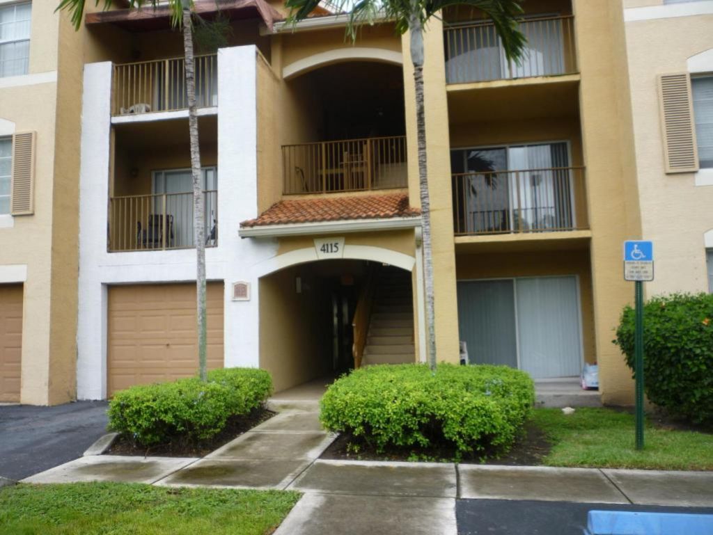 4115 San Marino Boulevard, Unit 306, West Palm Beach, FL 33409 Photo