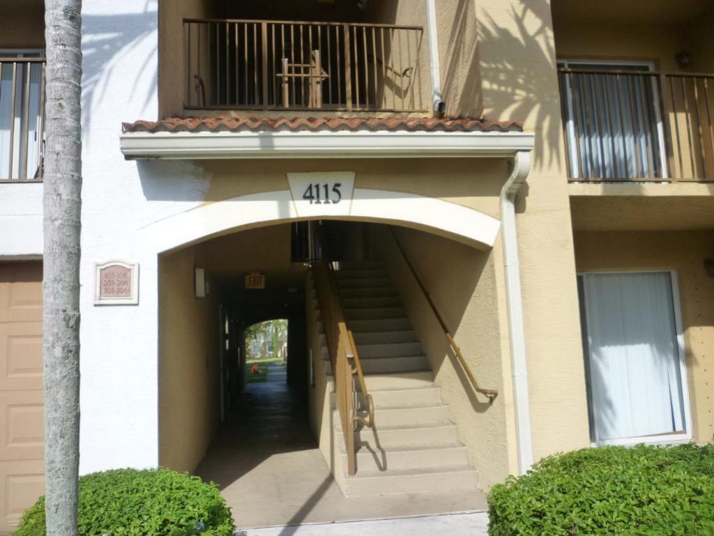 4115 San Marino Boulevard, Unit 306, West Palm Beach, FL 33409 Photo