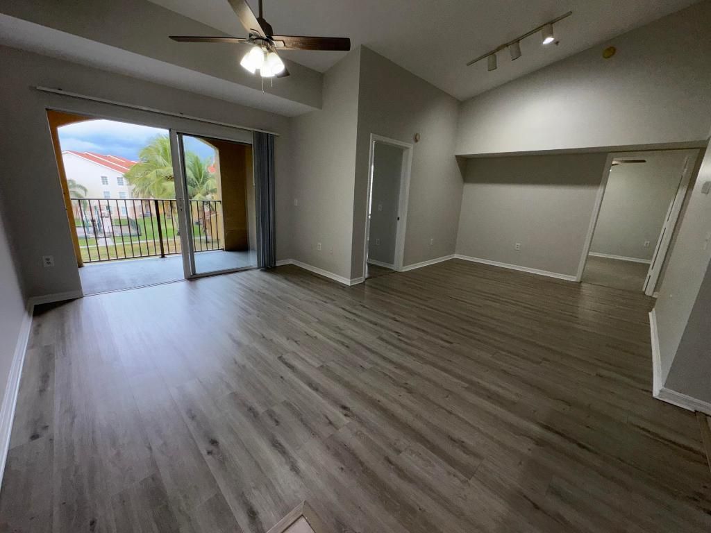 4115 San Marino Boulevard, Unit 306, West Palm Beach, FL 33409 Photo