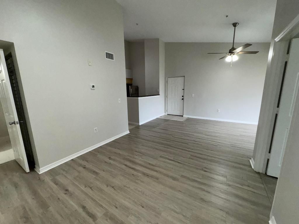 4115 San Marino Boulevard, Unit 306, West Palm Beach, FL 33409 Photo