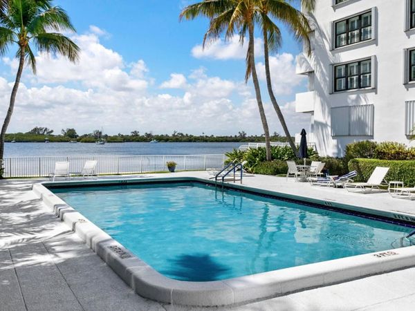 2860 S Ocean Boulevard, Unit 516, Palm Beach, FL 33480