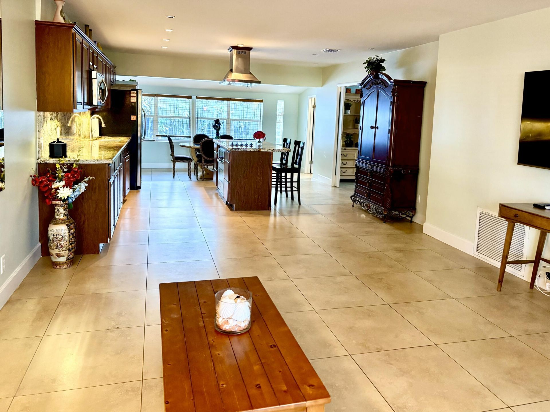 5045 NE 15th Avenue, Fort Lauderdale, FL 33334 Photo